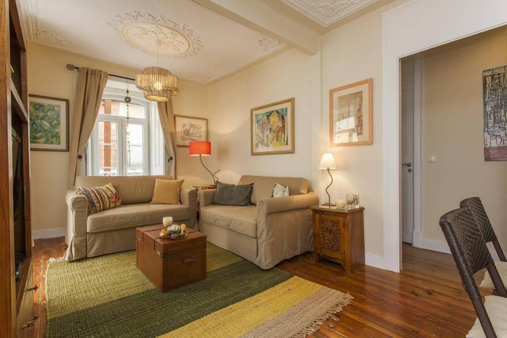 Remodeled Historic Apartment In Bairro Alto Lisabona Exterior foto